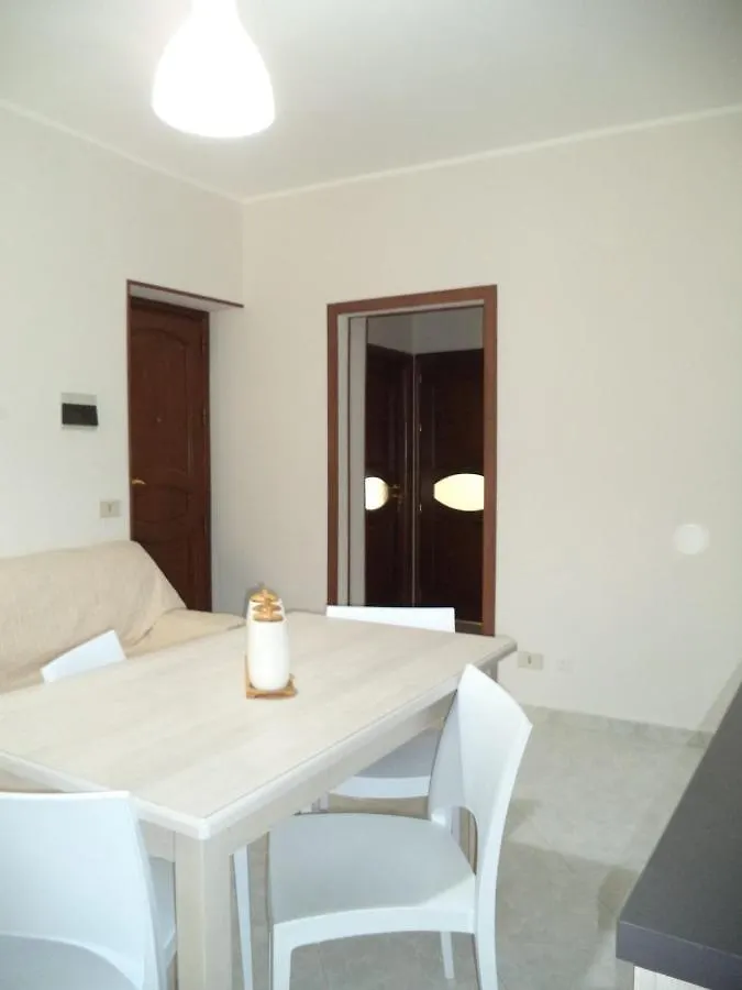 Locami Holiday &Houserooms Street Mendola 78