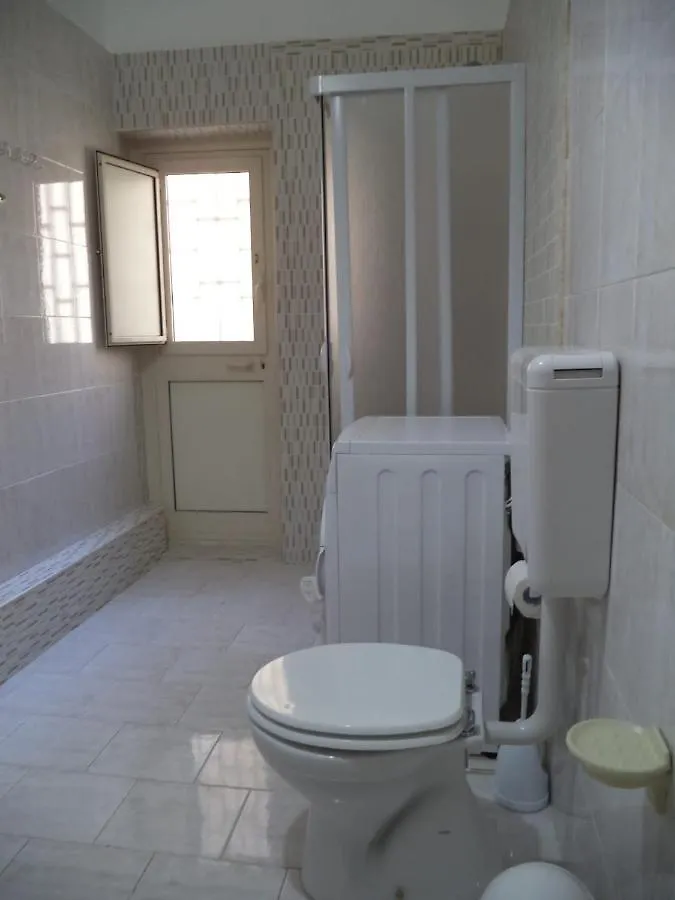 Locami Holiday &Houserooms Street Mendola 78 Italy